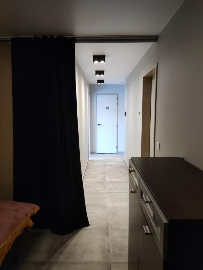 Gasthuis Puytvoet Σιντ Νίκλαας Εξωτερικό φωτογραφία